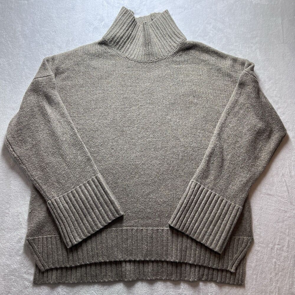 Abercrombie & Fitch Gray Ribbed Turtleneck Sweater